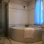 Lugana Relais Sirmione